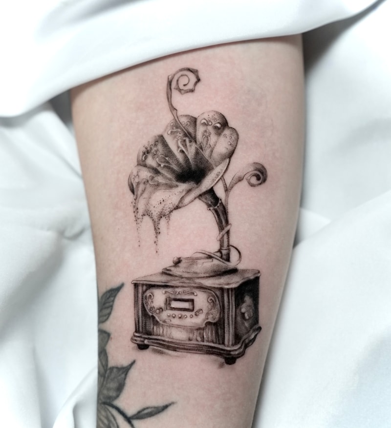 Gramophone